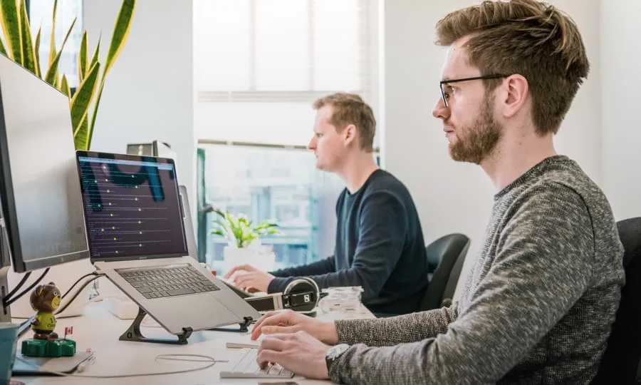 我們致力於提供卓越的體育資訊服務 - 雷速体育APP
